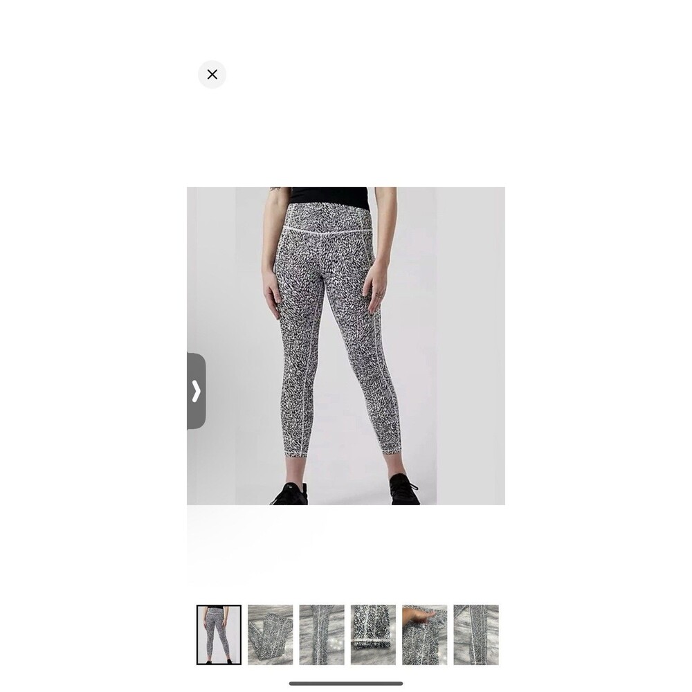 Athleta Women's Ultimate Stash II Textured 7/8 Tight Tailwind Black/White Size M
